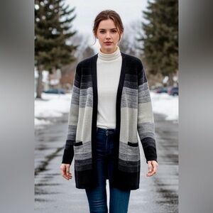 Hannah Woman’s Ombre Long Sleeved Striped Gray Cardigan Sweater in L